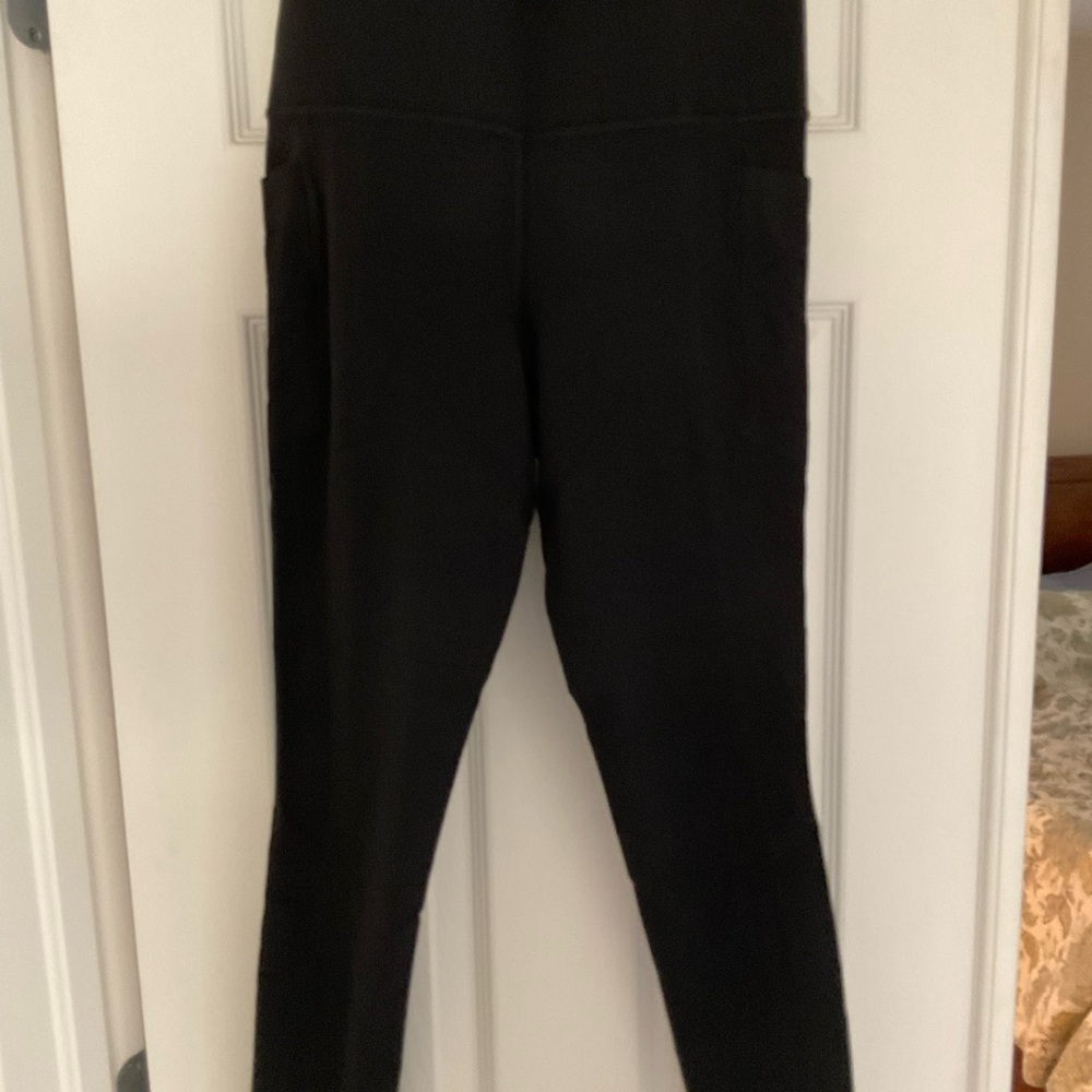 Athleta New Salutation Stash Full Length Leggings.